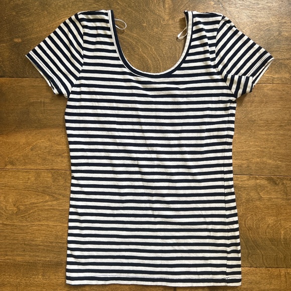 Set of 5 Girl’s Tees - Picture 3 of 8